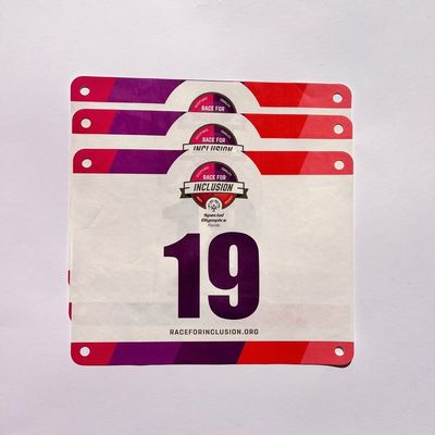 맞춤형 경쟁 번호 라벨 직사각형 모양과 PANTONE 색상