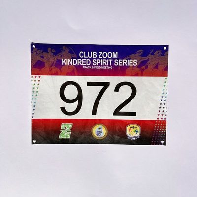 맞춤형 대회 식별 번호 두께 0.5mm PANTONE 색상 경주 자전거 마라톤 번호 비브