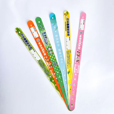 맞춤형 PVC 손목 밴드 이벤트 식별을 위한 최고의 솔루션 빠른 생산 및 배송 저렴한 가격